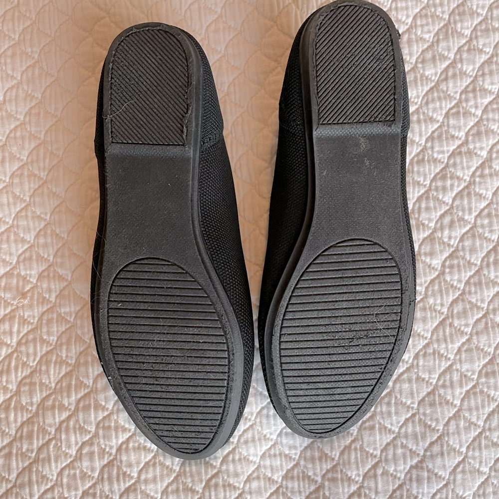 Black Steve Madden Flats
